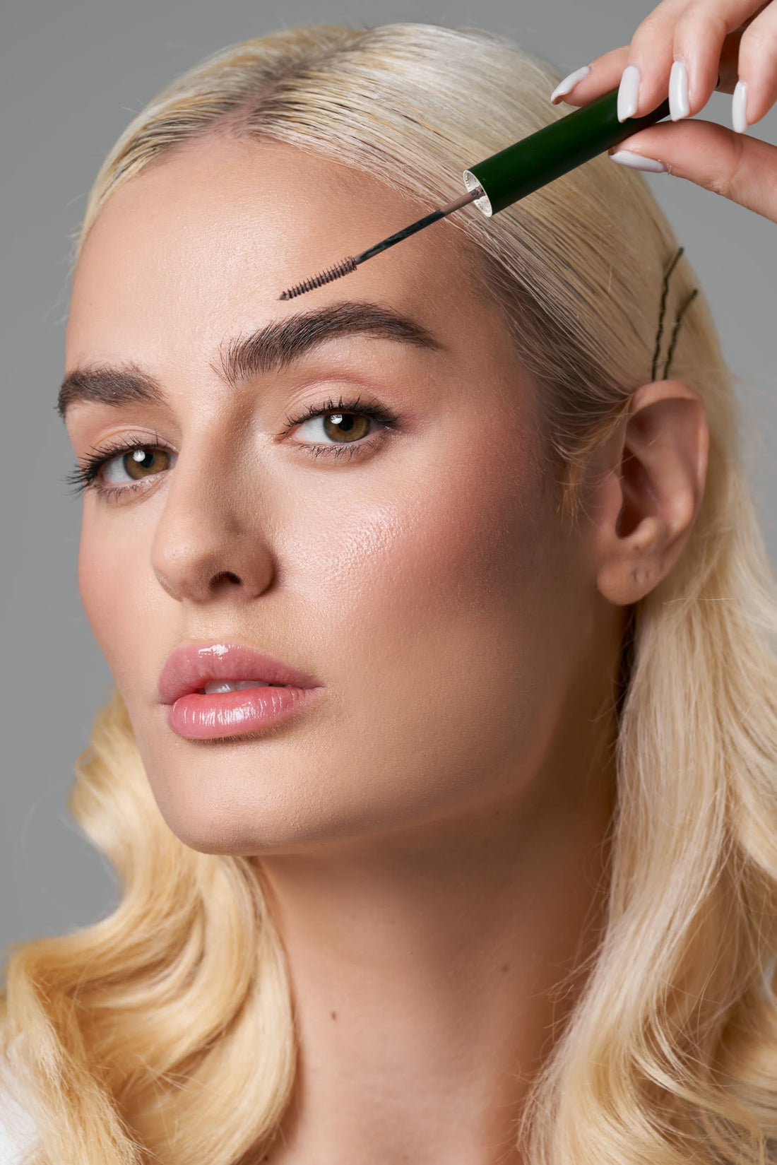 Brow Lamination vs Everyday Brow Gel: Which Is Right for You? — SYNC Beauty journal